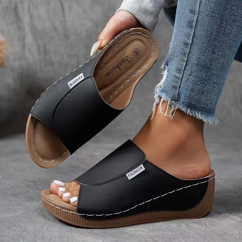 Skyla – Comfort Slide Sandals
