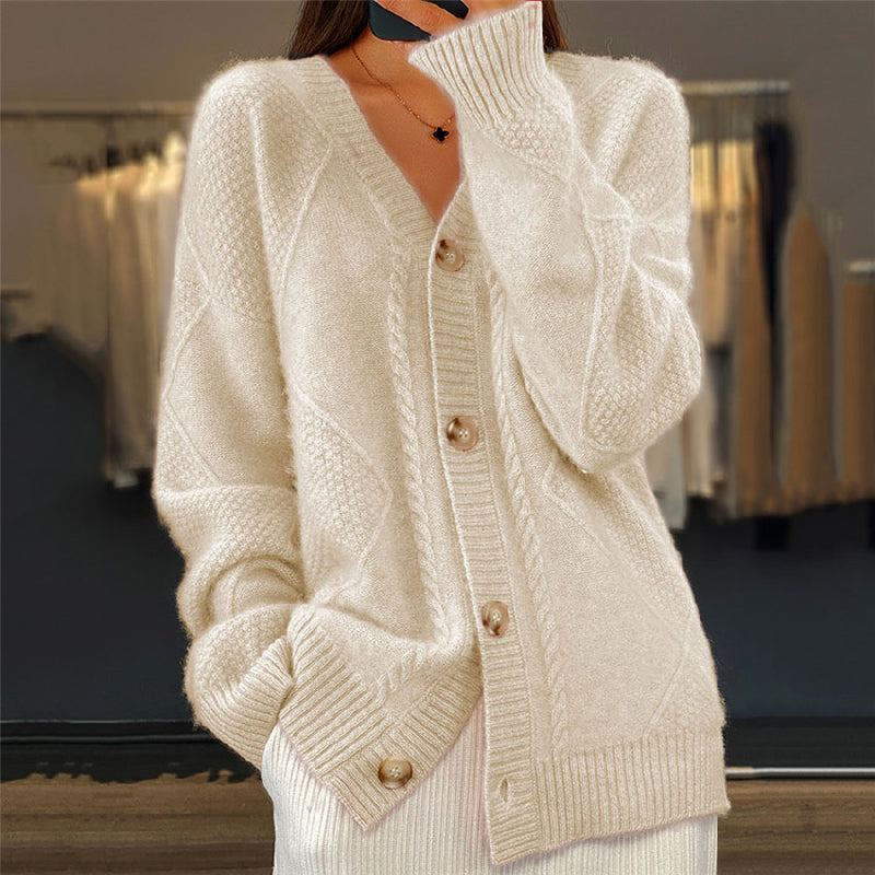 Camryn | Knitted Cardigan - The Go-To Layer for Effortless Elegance